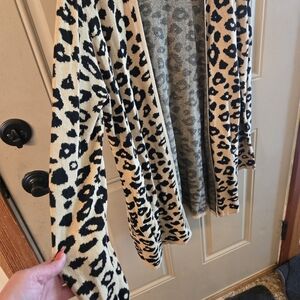 BY Design Leopard Print Cardigan Size L